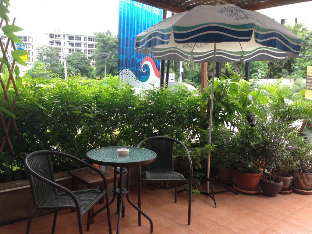 Corner Cafe Bed & Breakfast Hua Hin Exterior foto